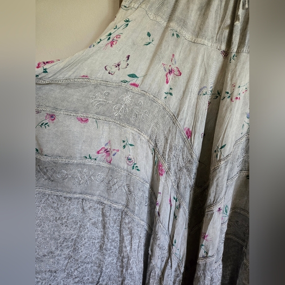 Cottage Core Renaissance Skirt - Picture 5 of 8